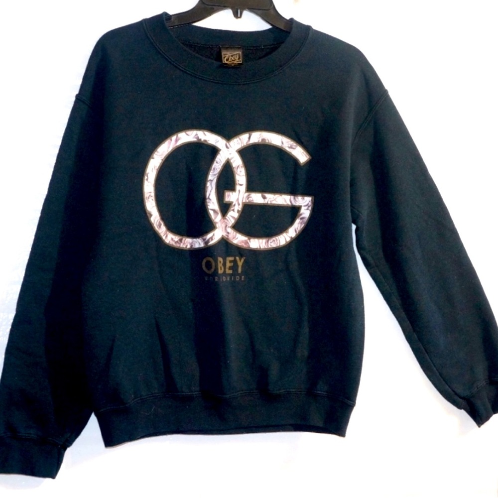 “OBEY WORLDWIDE” UNISEX SWEATSHIRT SIZE S  EUC
